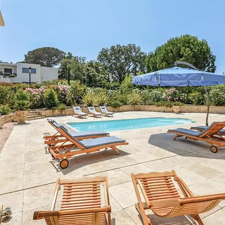 Stunning In Raphael Holiday home