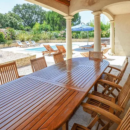 Gorgeous In Raphael *