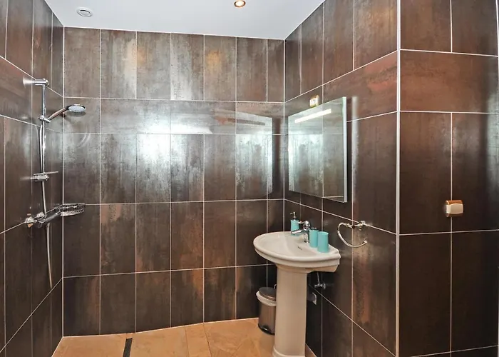 Prázdninový dům Gorgeous In Raphael *