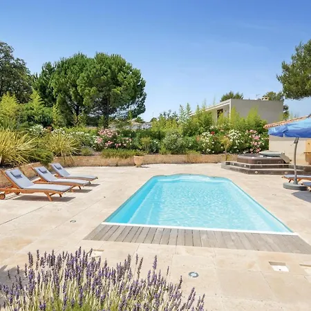 Holiday home Gorgeous In Raphael *