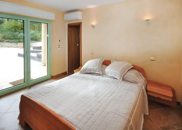 Ferienhaus Gorgeous In Raphael Saint-Raphaël